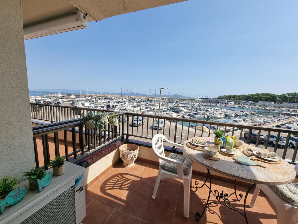 Appartement 2 chambres à Riells, terrasse vue port - Photo 20
