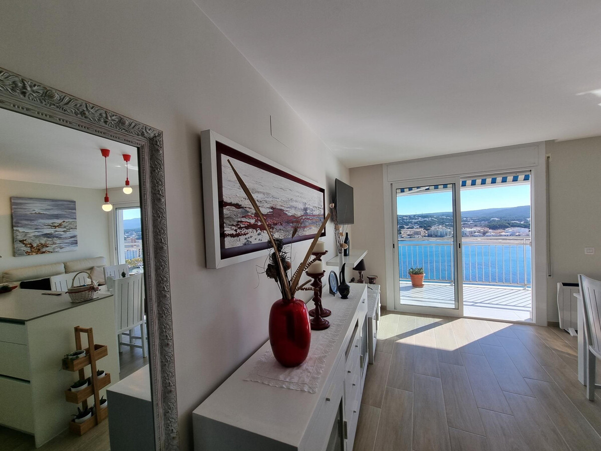 Appartement 2 chambres avec terrasse 20m² et piscine - Photo 5