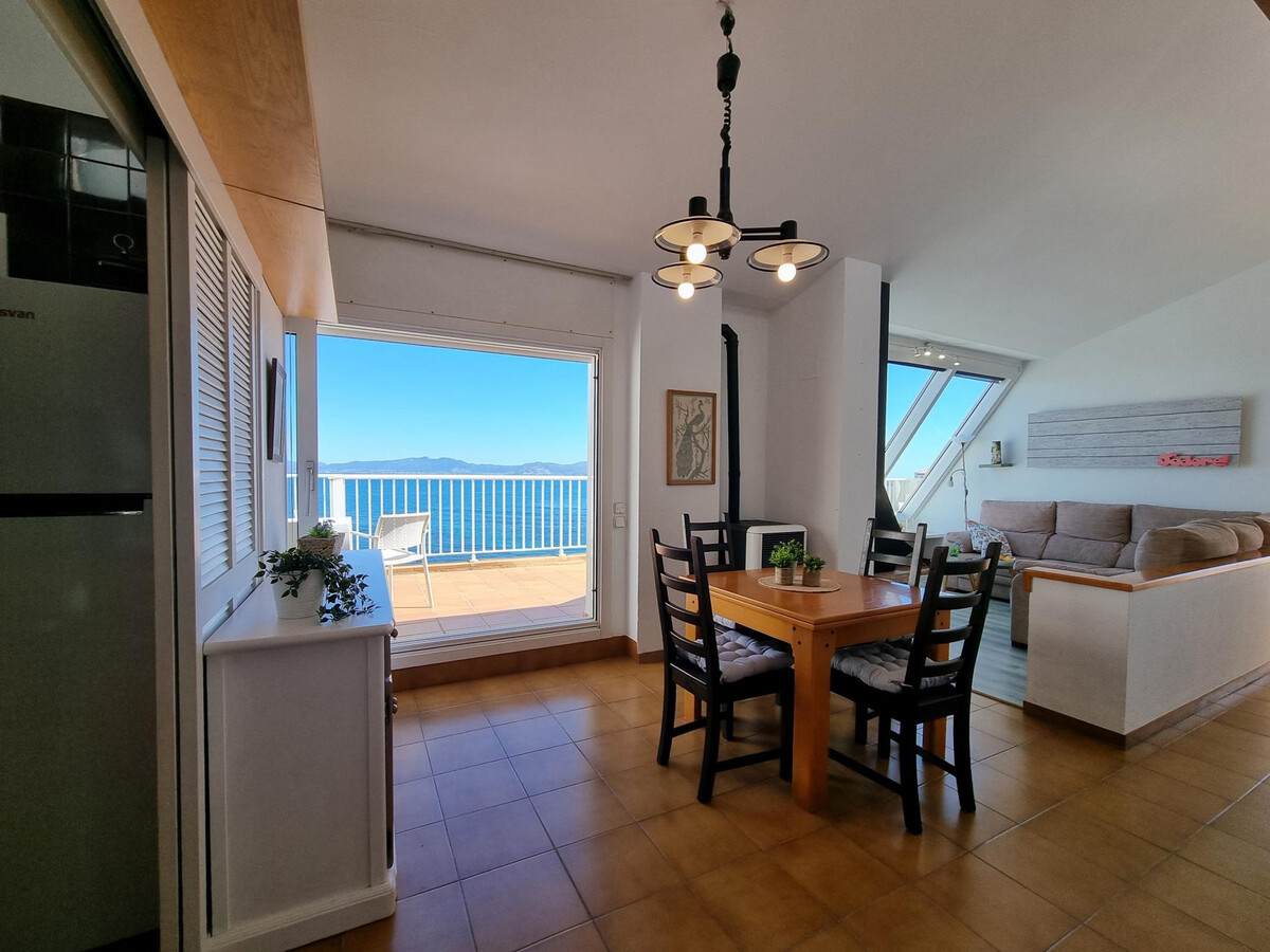 Appartement 3 chambres, terrasse 50 m² vue mer à L'Escala - Photo 9