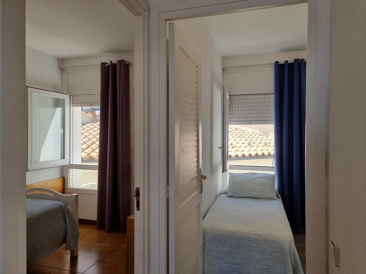 Appartement 3 chambres, terrasse 50 m² vue mer à L'Escala - Photo 16