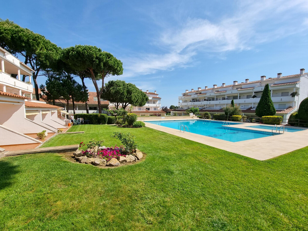 Appartement 1 chambre avec terrasse et piscine à L'Escala - Photo 2