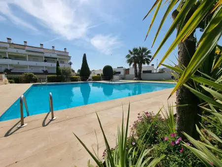 Location appartement à L'Escala, Appartement paisible avec piscine, près de la plage