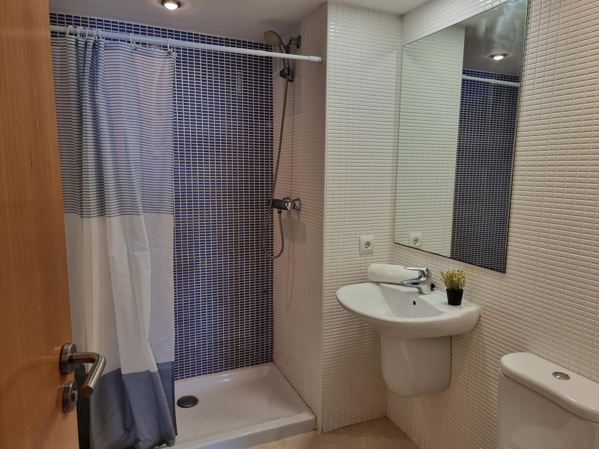 Appartement 3 chambres à L'Escala, accès direct plage - Photo 21