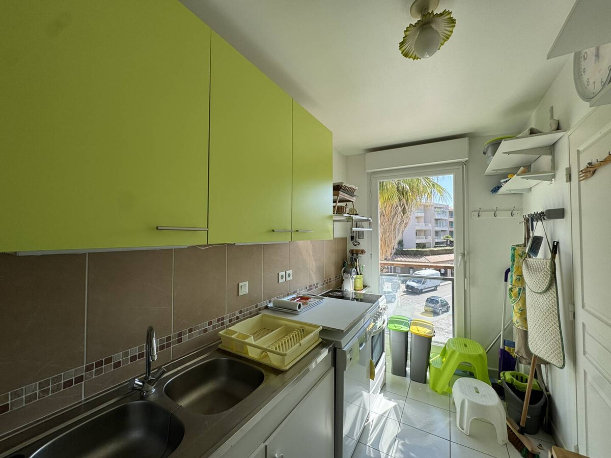 Appartement 6 personnes climatisé centre-ville Cavalaire - Photo 8