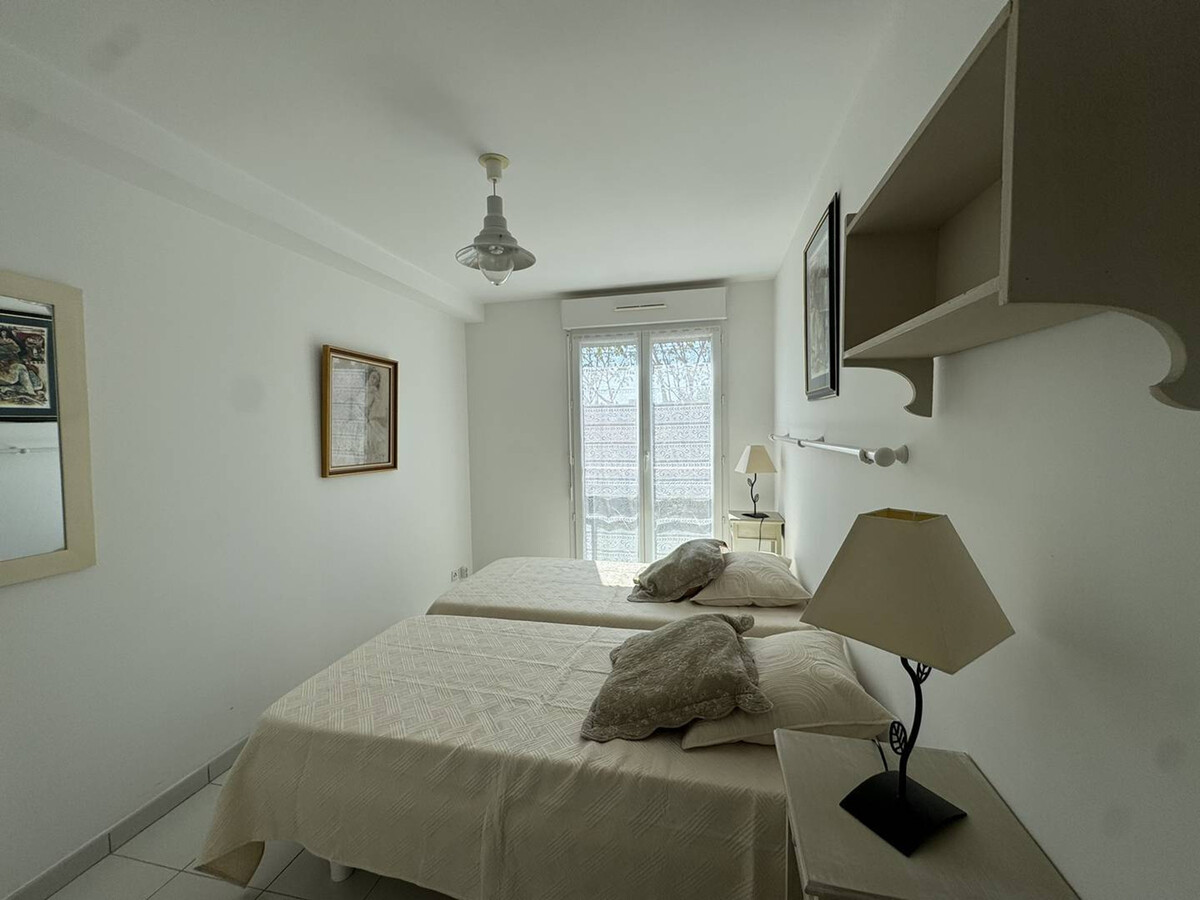 Appartement 6 personnes climatisé centre-ville Cavalaire - Photo 12
