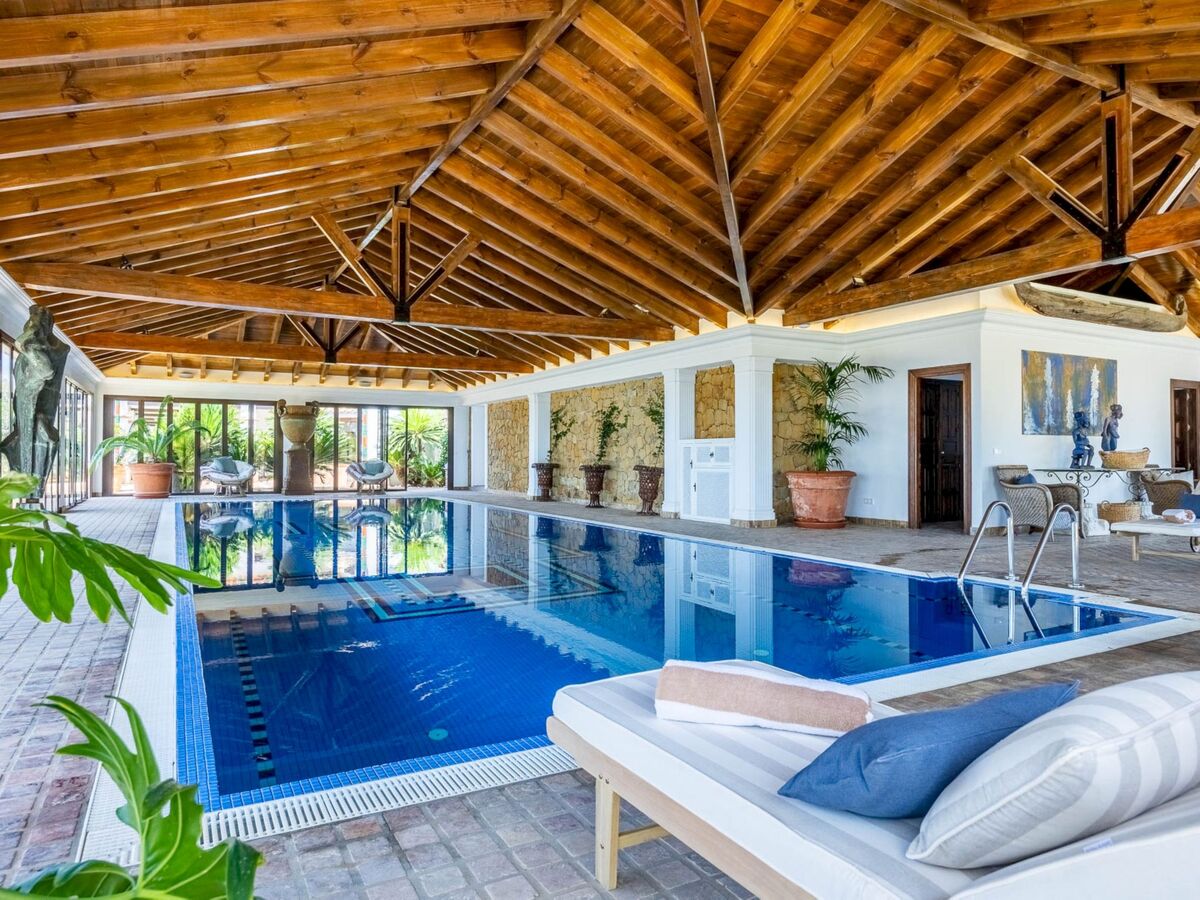 Villa Serena Marbella – piscine couverte chauffée sur 5 ha - Photo 2