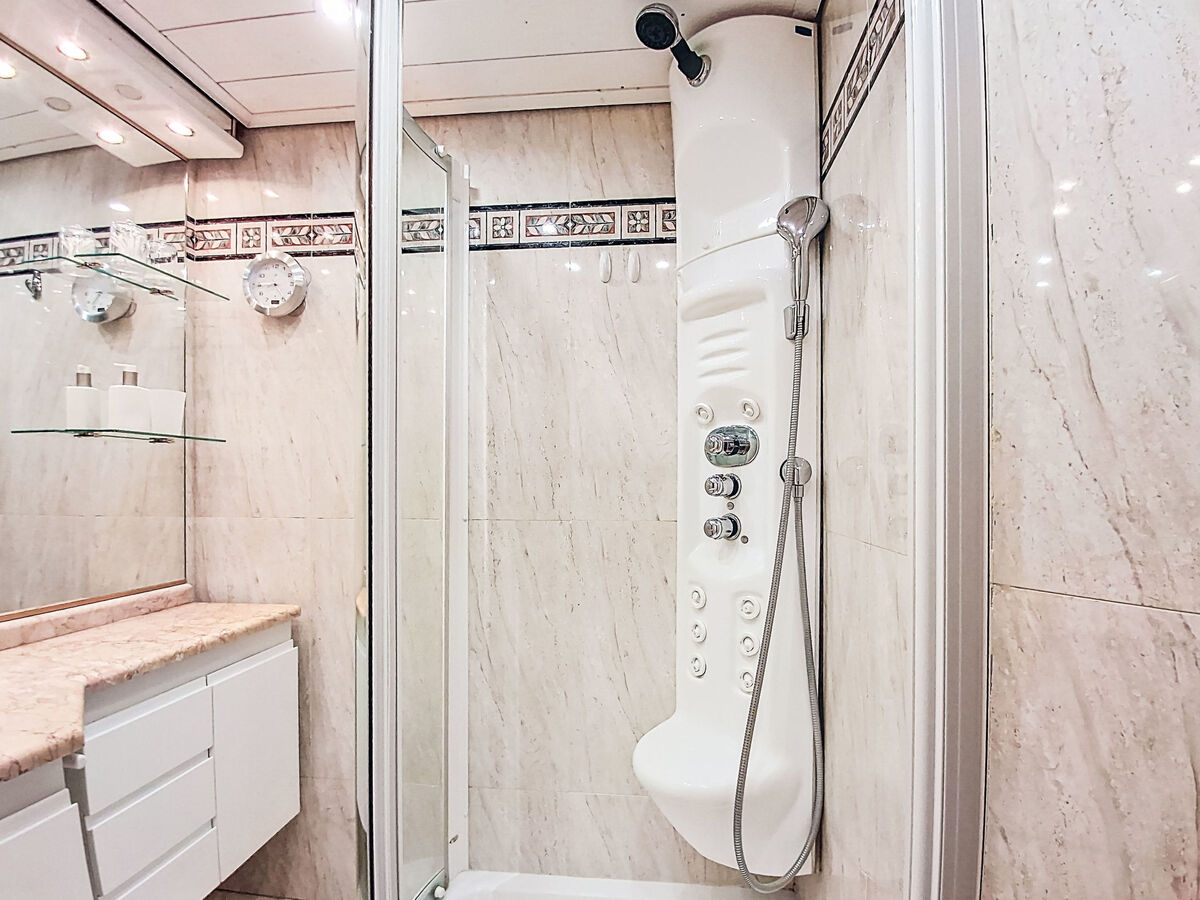 Palafour 1101 : apt 8 pers., vue lac et montagnes - Photo 21