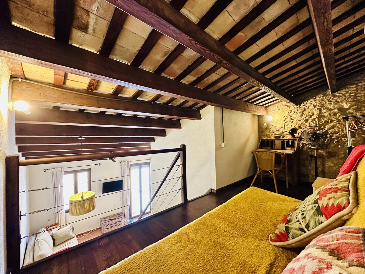 Appartement rénové 150 m de la plage à Sant Feliu - Photo 2