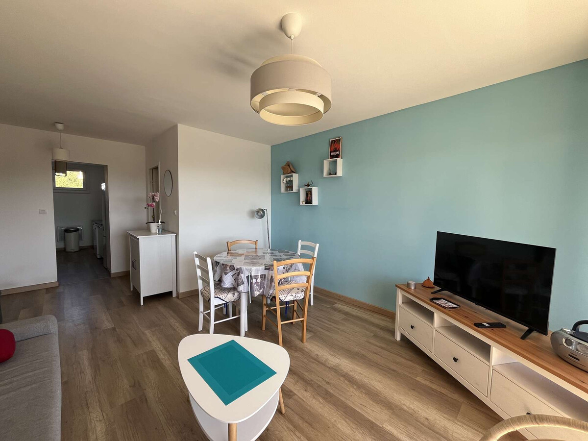 T3 rénové vue mer avec terrasse au Lavandou - Photo 3
