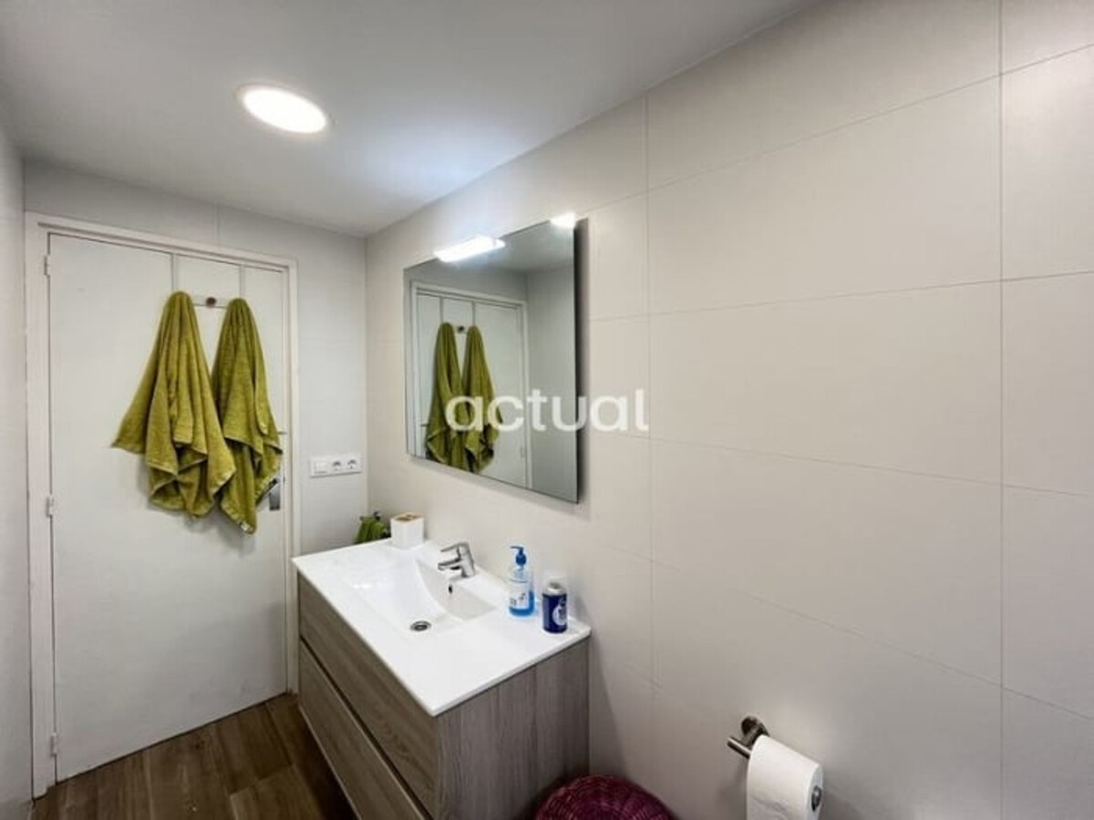 Appartement 2 chambres à 450m de la plage, parking inclus - Photo 5
