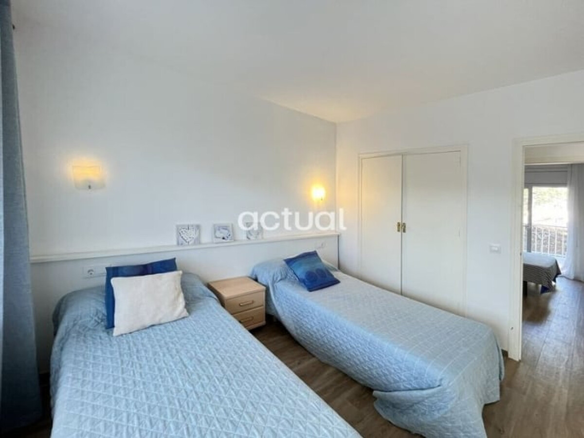 Appartement 2 chambres à 450m de la plage, parking inclus - Photo 6