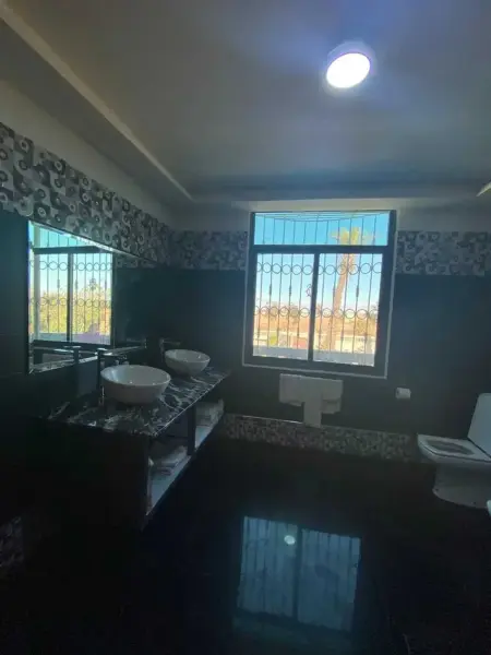 Villa avec piscine privée 8x4 m à Touzaikou, 3 chambres, 8 pers. : photo 29