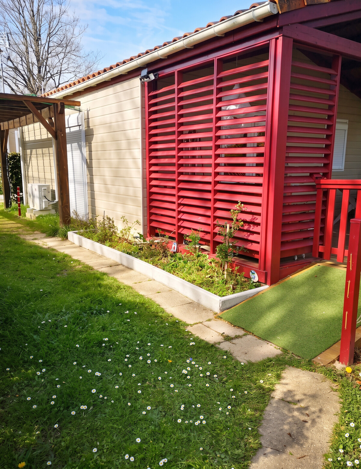 Chalet avec vue sur le lac et terrasse privée à Estang - Photo 2