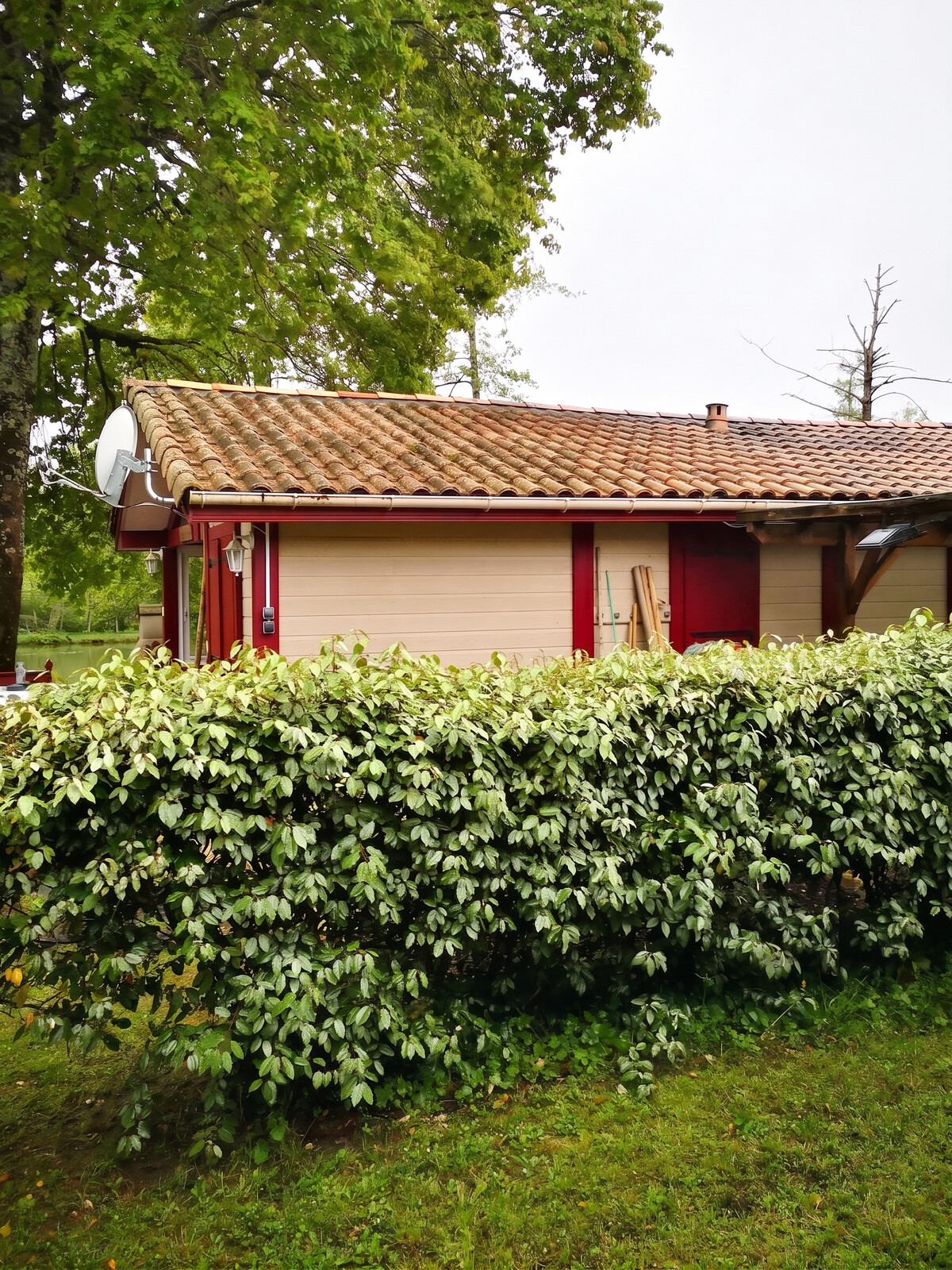 Chalet avec vue sur le lac et terrasse privée à Estang - Photo 28