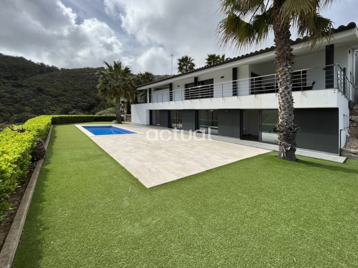 Maison 4 chambres vue mer, piscine privée à Platja d'Aro - Photo 2