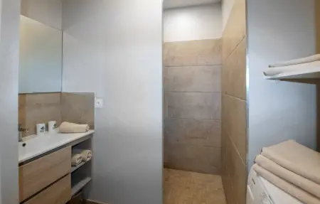 Charmant Mazet Provençal, Maison 4 personnes à Mazan - Photo 16