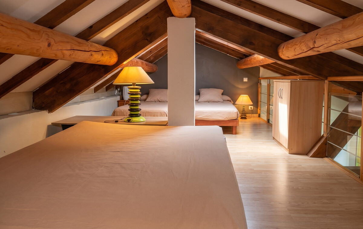 Maison 1 chambre avec mezzanine et piscine partagée à Velleron - Photo 12