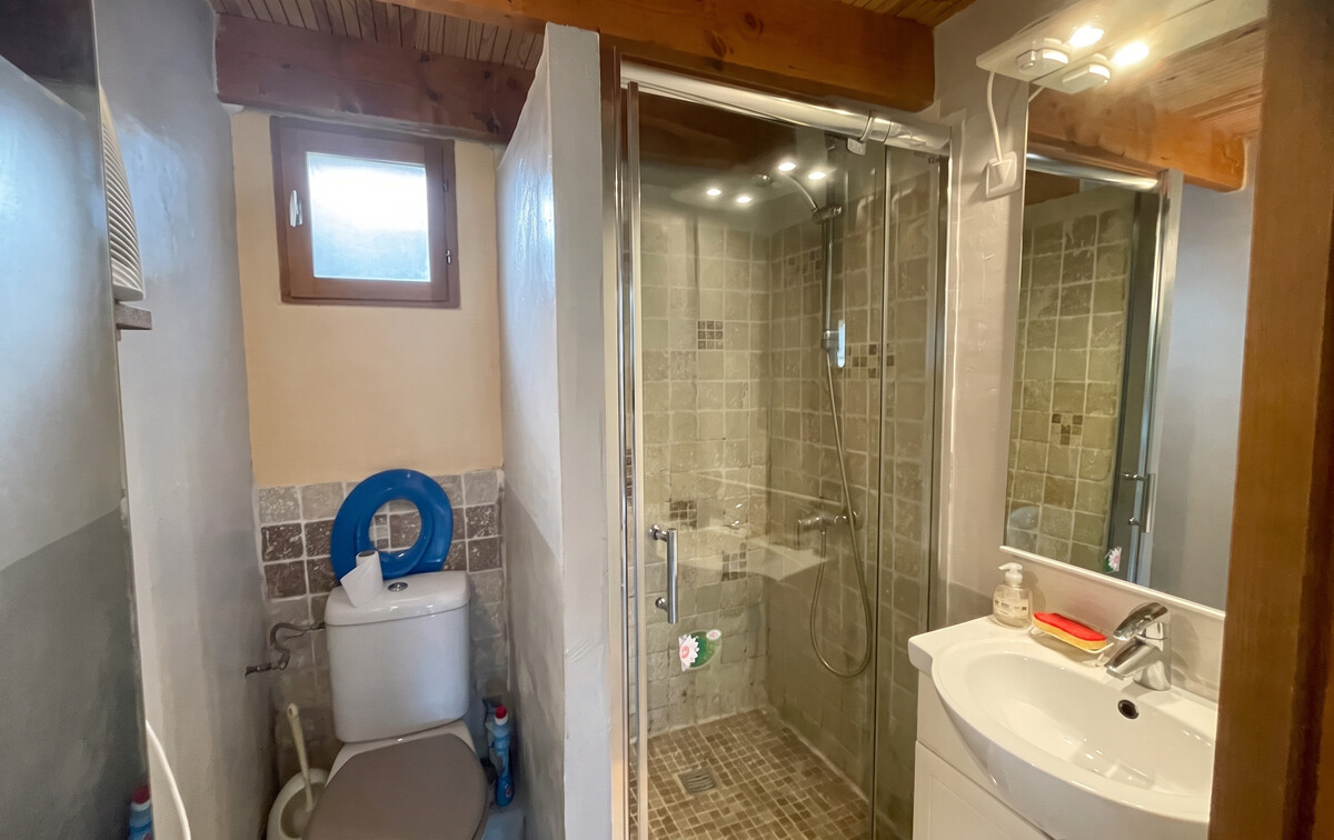 Maison 1 chambre avec mezzanine et piscine partagée à Velleron - Photo 19