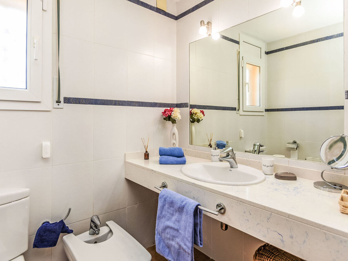 Villa Meli : maison 6 pers. avec piscine à Vidreres - Photo 14