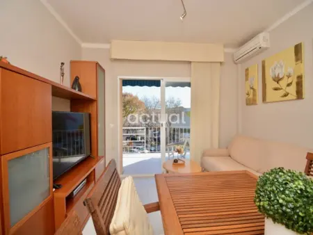 Location appartement à S'Agaró, Charmant appartement à 300m de la plage avec climatisation et parking