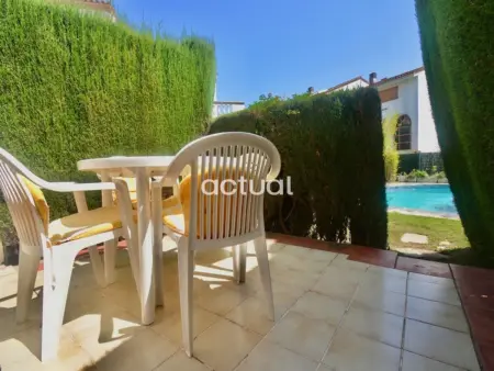 Maison mitoyenne cosy, proche plage, terrasse, piscine commune, Wifi et parking à Platja d'Aro - Photo 7
