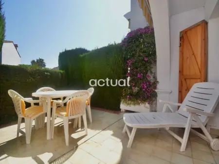 Maison mitoyenne cosy, proche plage, terrasse, piscine commune, Wifi et parking à Platja d'Aro - Photo 9