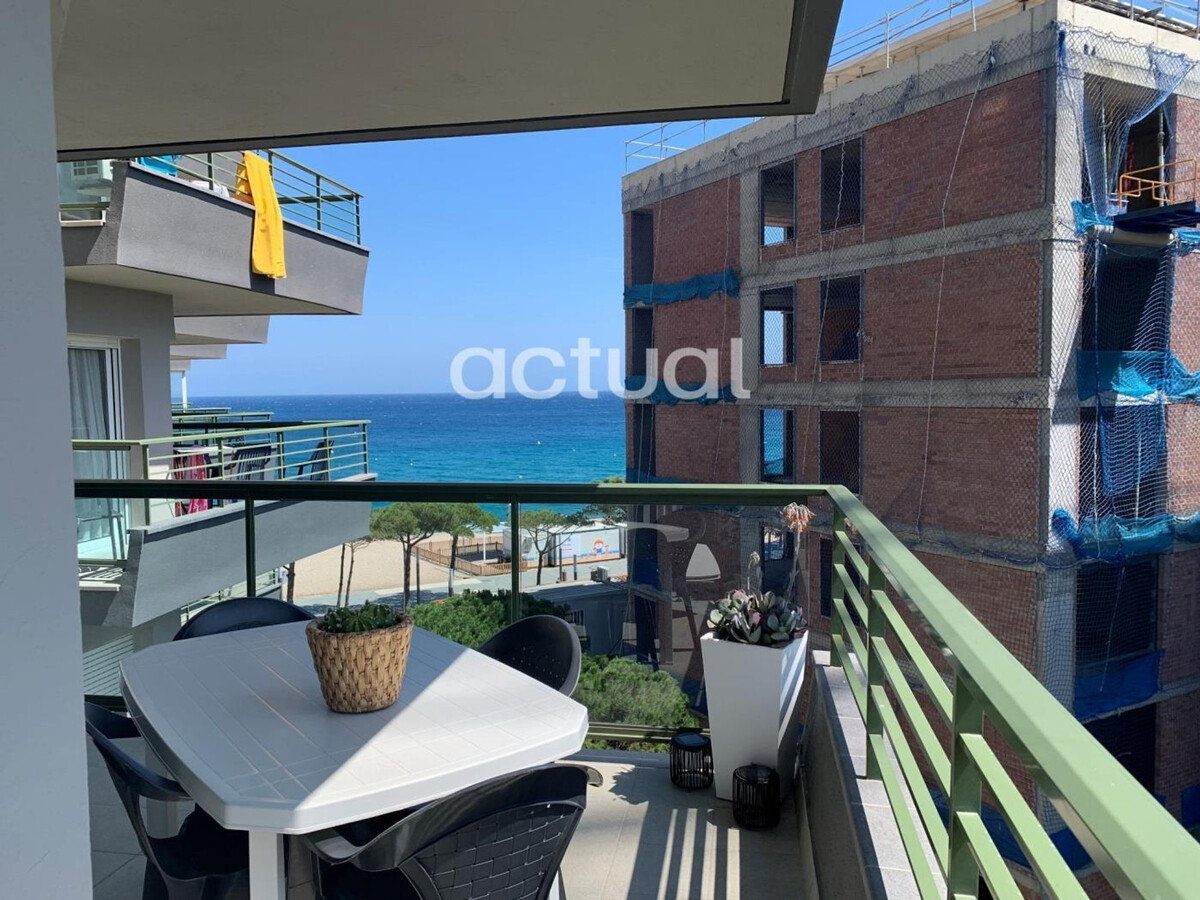 Appartement 4e étage première ligne mer à Platja d'Aro - Photo 1