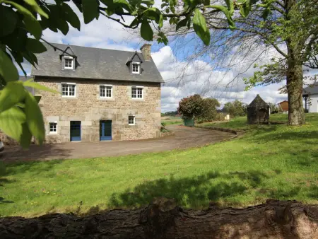 Location gite à Saint Laurent de Terregatte