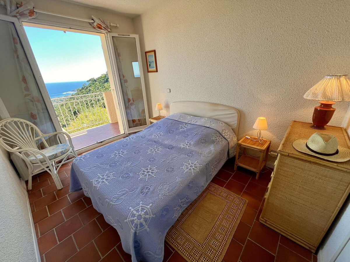 Appartement 4 pers. - Vue mer & 2 piscines à Cavalaire - Photo 7