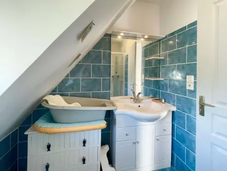 Maison 1920 rénovée 2025, vue mer, jardin clos, Île Grande - Photo 14