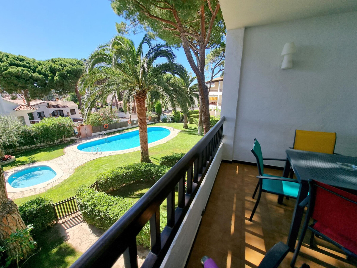 Studio avec terrasse, 3 piscines et accès direct plage - Photo 3