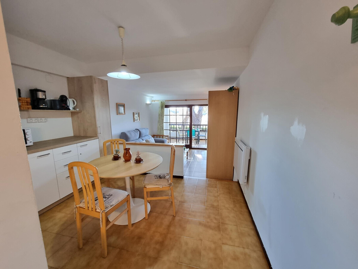 Studio avec terrasse, 3 piscines et accès direct plage - Photo 5