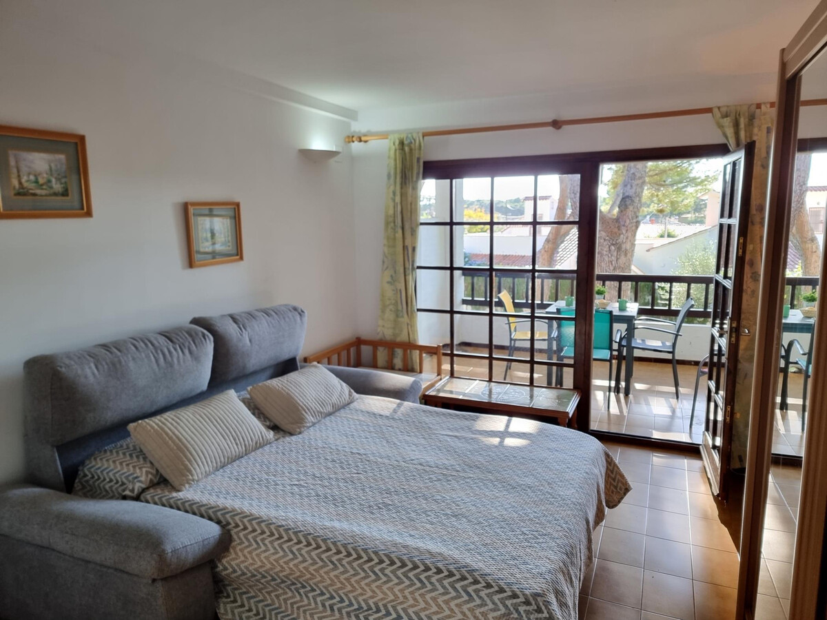 Studio avec terrasse, 3 piscines et accès direct plage - Photo 9
