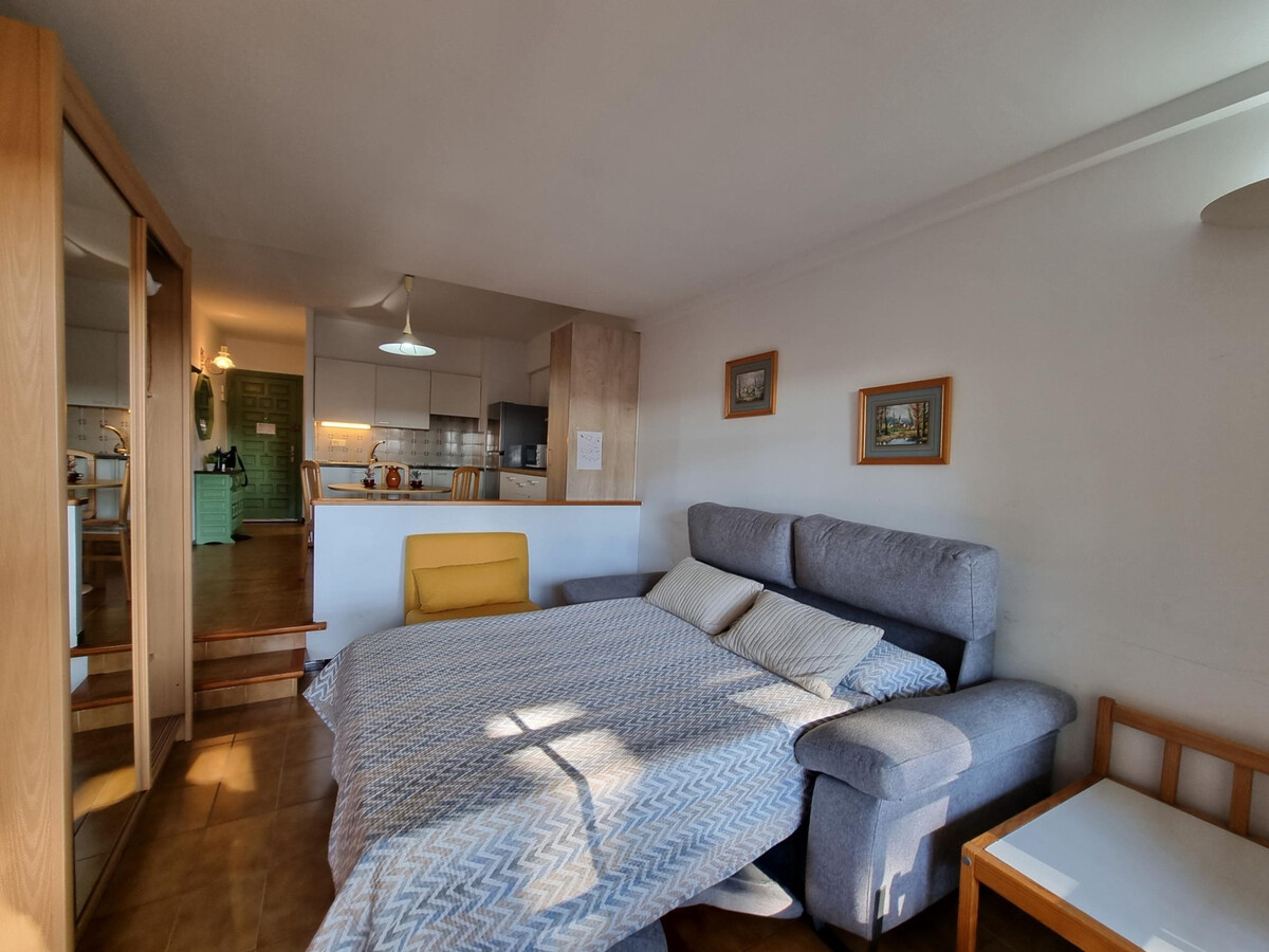 Studio avec terrasse, 3 piscines et accès direct plage - Photo 10