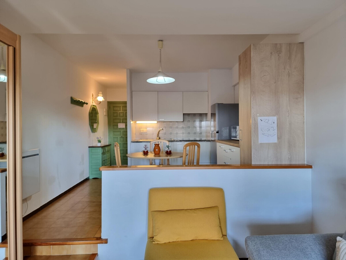 Studio avec terrasse, 3 piscines et accès direct plage - Photo 11