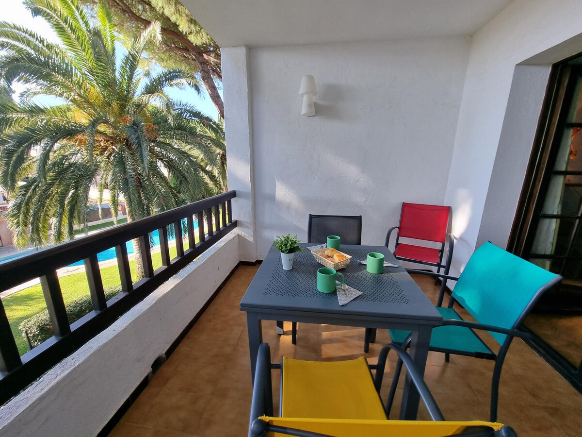 Studio avec terrasse, 3 piscines et accès direct plage - Photo 15