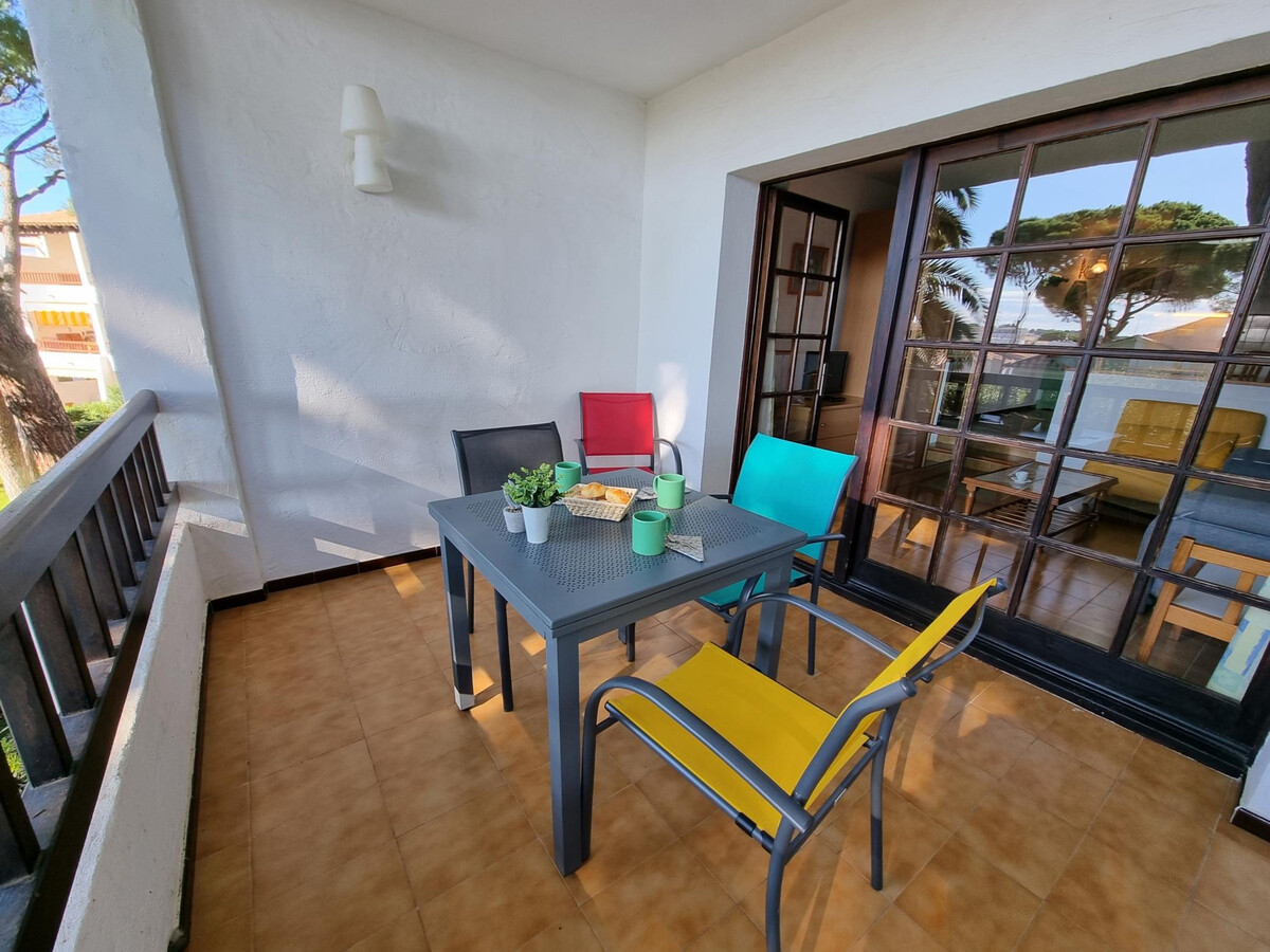 Studio avec terrasse, 3 piscines et accès direct plage - Photo 16