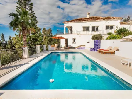 Villa Esperanza à Benajarafe : 9 pers, piscine & vue mer : photo 28