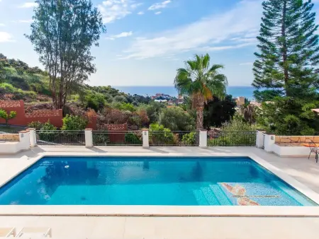 Villa Esperanza à Benajarafe : 9 pers, piscine & vue mer : photo 32