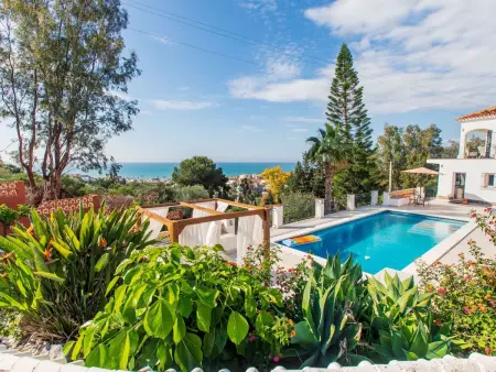 Villa Esperanza à Benajarafe : 9 pers, piscine & vue mer : photo 34