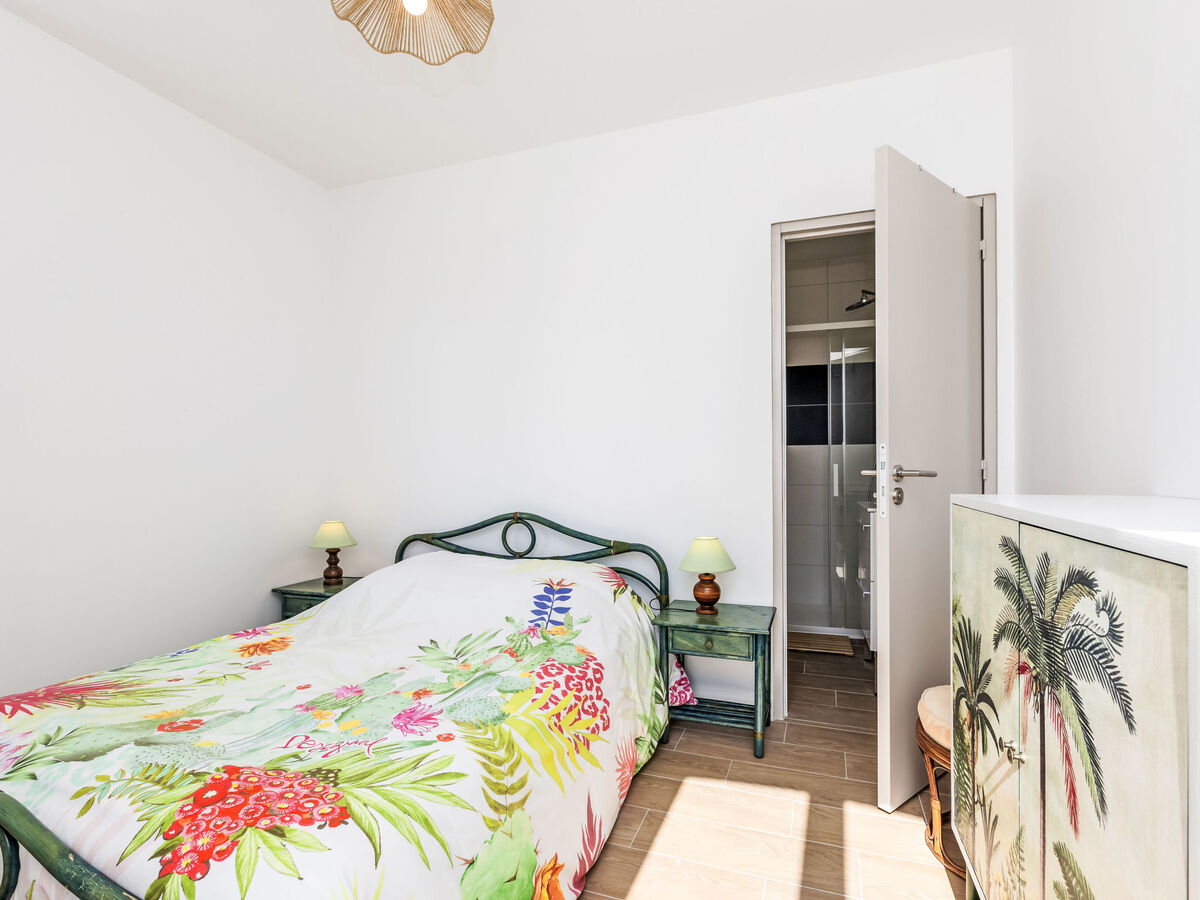 La Rivière – Maison 4 chambres rénovée, 250 m de la mer - Photo 13