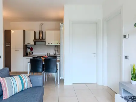Nancy – Appartement 2 pièces à 400 m du lac de Côme : photo 6
