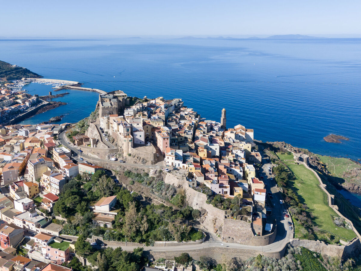 Castelgenovese – Maison 3 chambres à 390 m de la mer - Photo 2