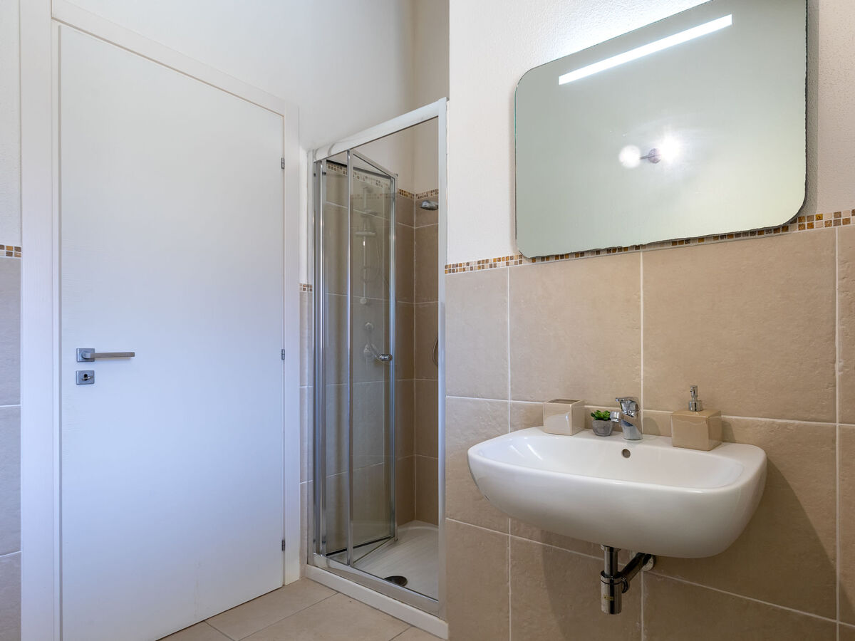 Castelgenovese – Maison 3 chambres à 390 m de la mer - Photo 25