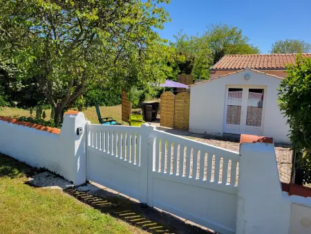 Location maison à Barbâtre, Maisonnette à Barbâtre près plage, 4 pers., terrasse, parking