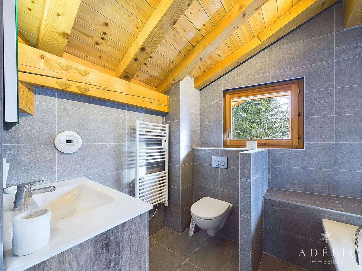 Appartement 10 pers. neuf avec cheminée, balcon sud à Montvalezan - Photo 27