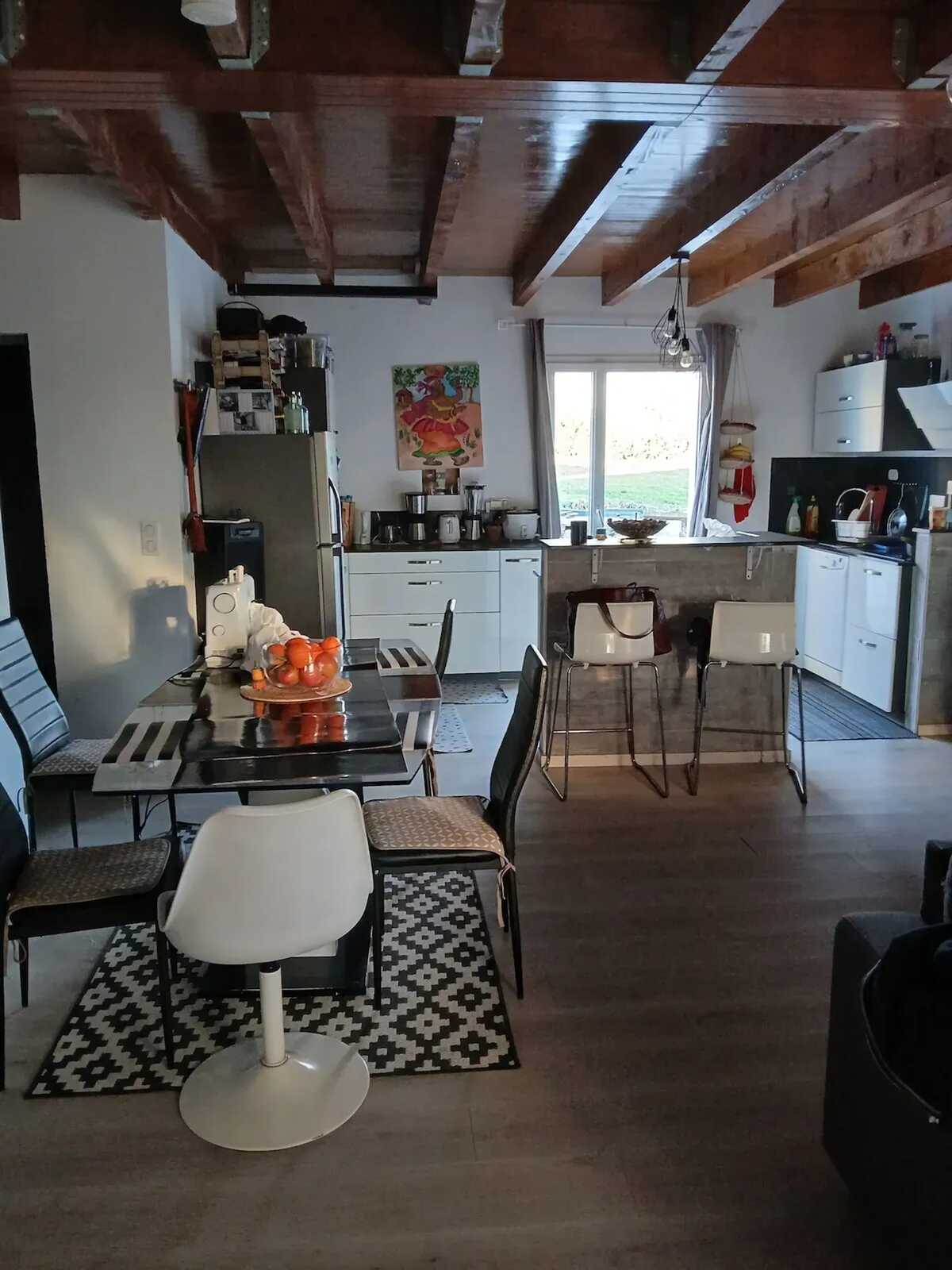 Maison 90 m² avec jardin clôturé et barbecue - Photo 3