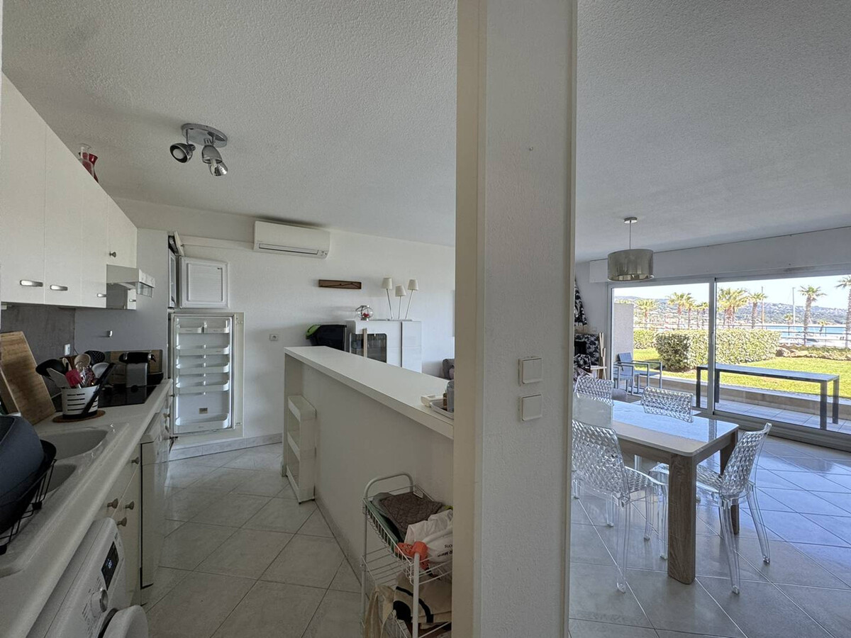 Appartement 2 ch, grande terrasse et garage à Cavalaire - Photo 4