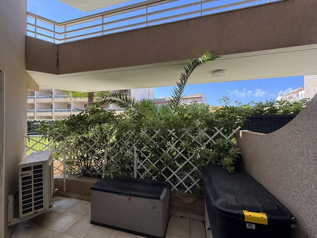 Appartement 2 ch, grande terrasse et garage à Cavalaire - Photo 10