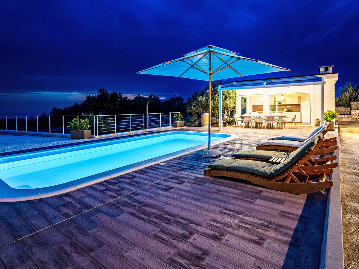 Hidden Gem - Maison avec piscine chauffée à Trogir - Photo 32